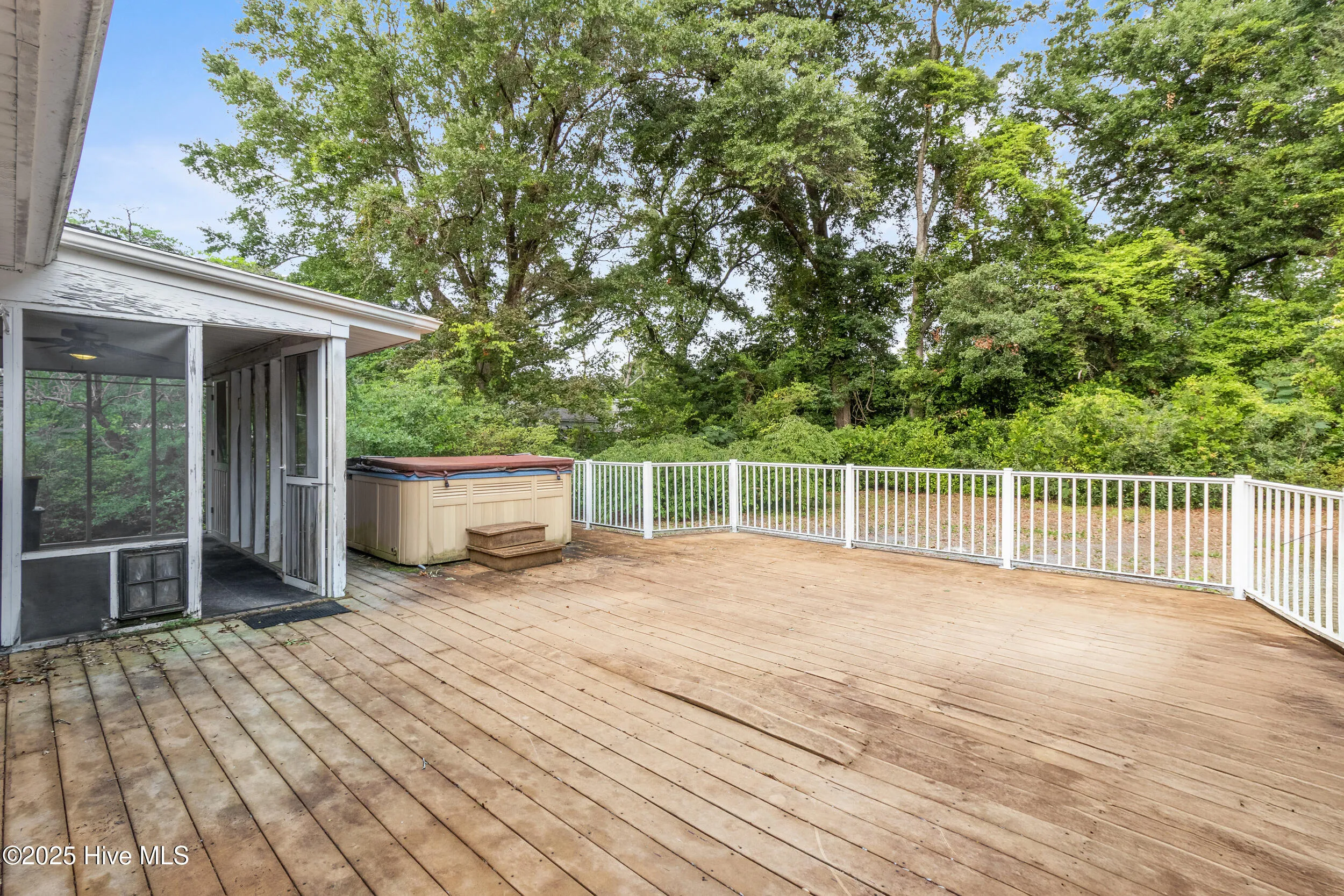 Wilmington, North Carolina 28405, United States, 3 Bedrooms Bedrooms, ,2 BathroomsBathrooms,Residential,Pending,157223