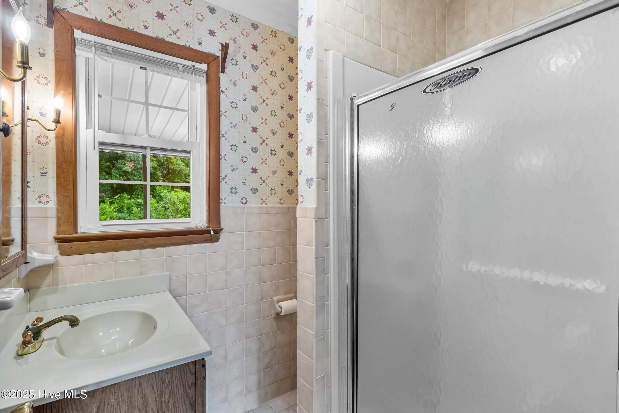 Wilmington, North Carolina 28405, United States, 3 Bedrooms Bedrooms, ,2 BathroomsBathrooms,Residential,Pending,157223