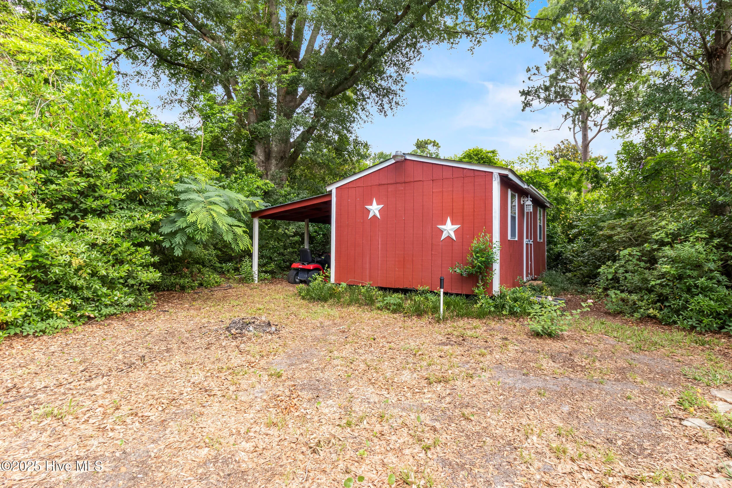 Wilmington, North Carolina 28405, United States, 3 Bedrooms Bedrooms, ,2 BathroomsBathrooms,Residential,Pending,157223