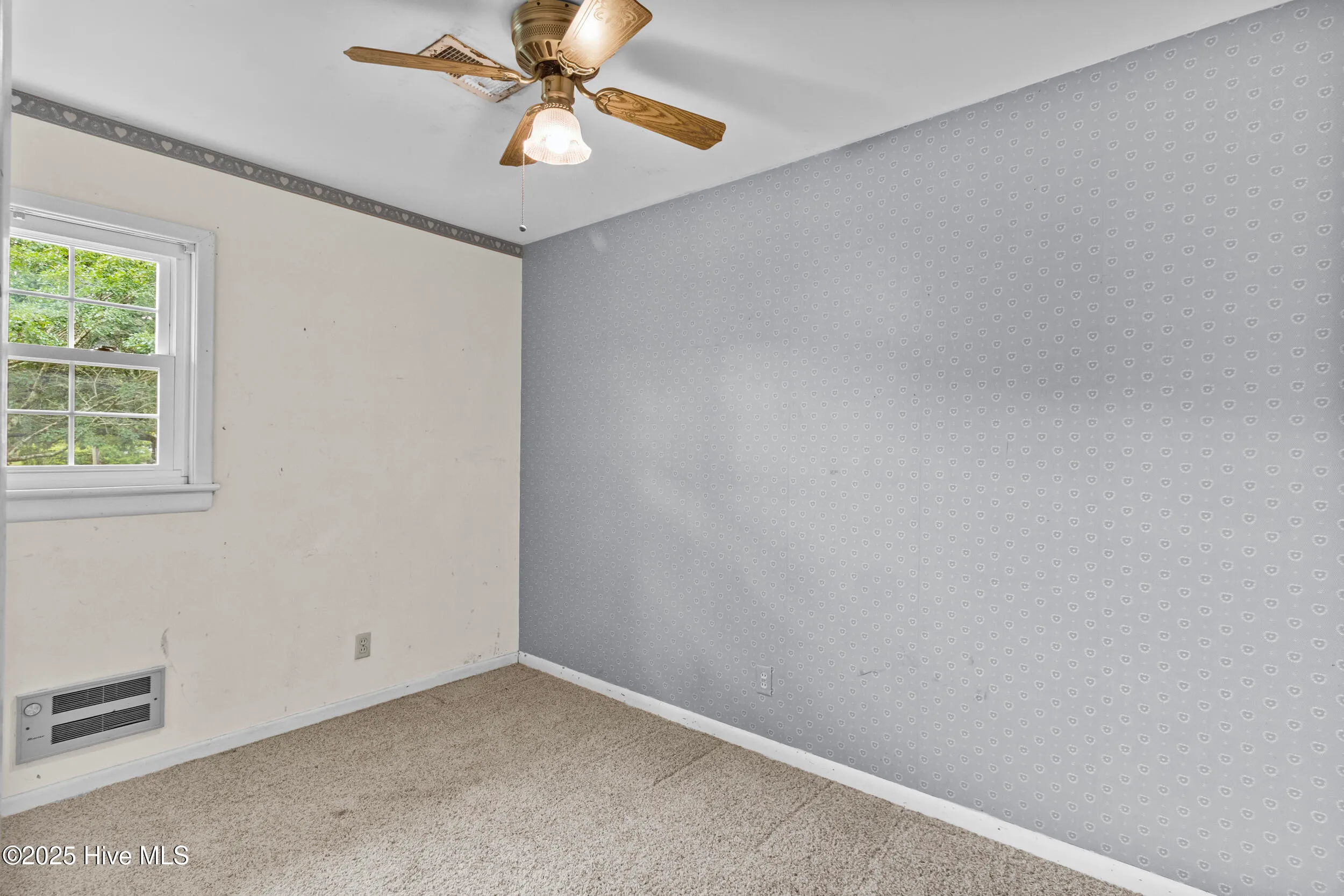 Wilmington, North Carolina 28405, United States, 3 Bedrooms Bedrooms, ,2 BathroomsBathrooms,Residential,Pending,157223