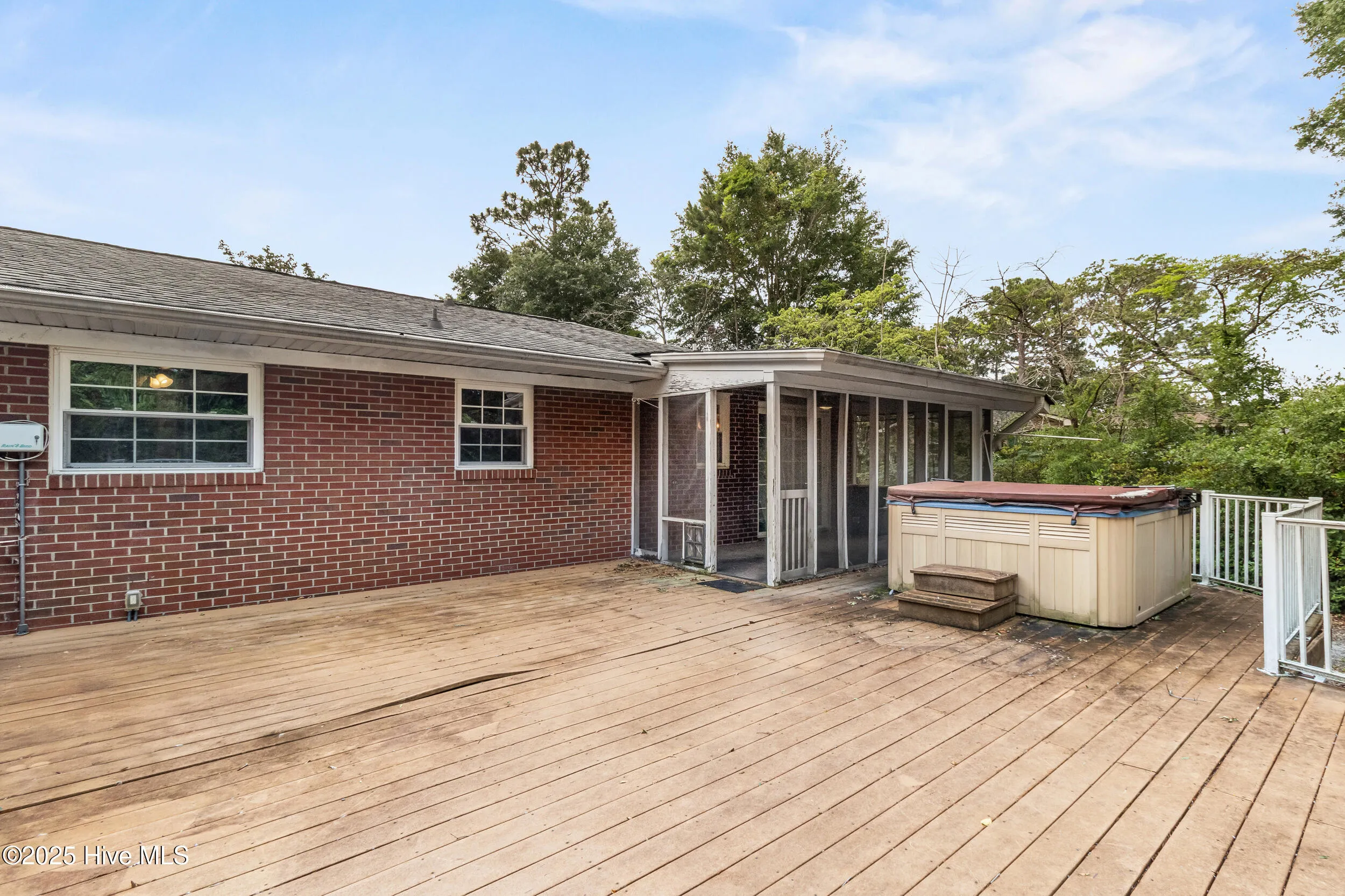 Wilmington, North Carolina 28405, United States, 3 Bedrooms Bedrooms, ,2 BathroomsBathrooms,Residential,Pending,157223