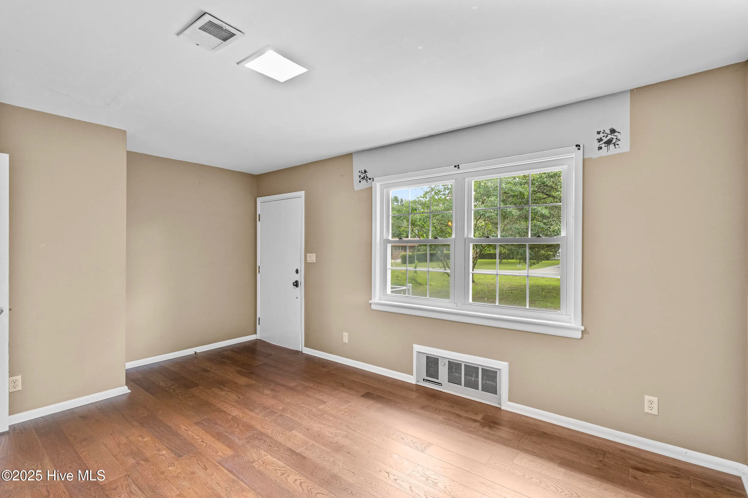 Wilmington, North Carolina 28405, United States, 3 Bedrooms Bedrooms, ,2 BathroomsBathrooms,Residential,Pending,157223