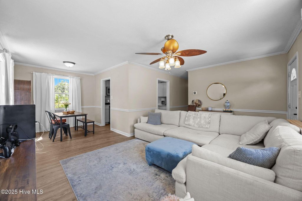 Photo of 905 School Street, Jacksonville, NC 28540 (MLS # 100528949)