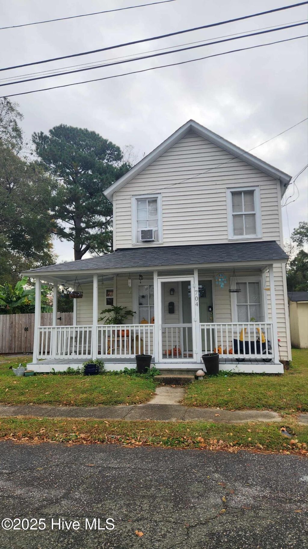 Photo of 704 Grady Street, Elizabeth City, NC 27909 (MLS # 100540662)