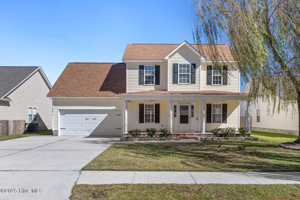 Photo of 322 Providence Drive, Jacksonville, NC 28546 (MLS # 100536928)