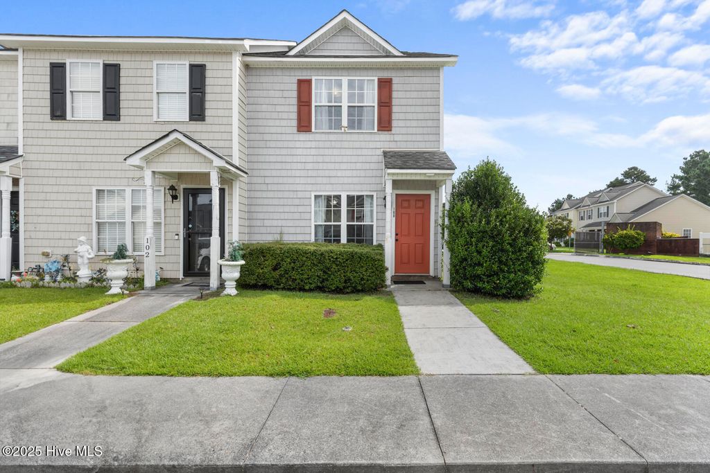 Photo of 100 Ashwood Drive, Jacksonville, NC 28546 (MLS # 100528048)