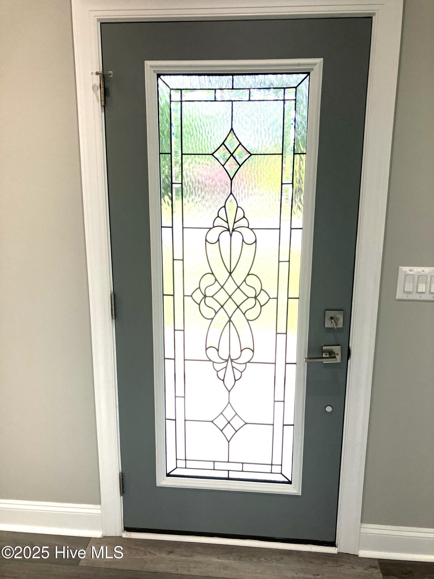 407 King Richard Court