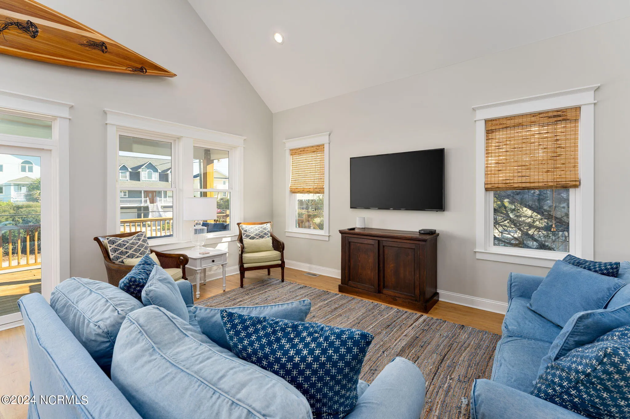 Surf City, North Carolina 28445, United States, 4 Bedrooms Bedrooms, ,3 BathroomsBathrooms,Residential,Pending,8886