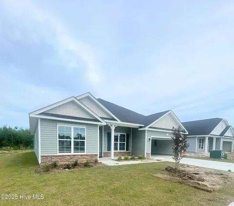 MLS: 100507533