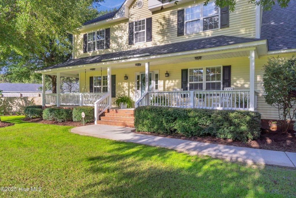 Photo of 109 Grainger Point Road, Wilmington, NC 28409 (MLS # 100536611)