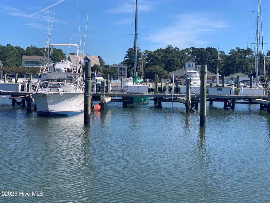 Photo of 409 Island Drive #54, Beaufort, NC 28516 (MLS # 100531774)