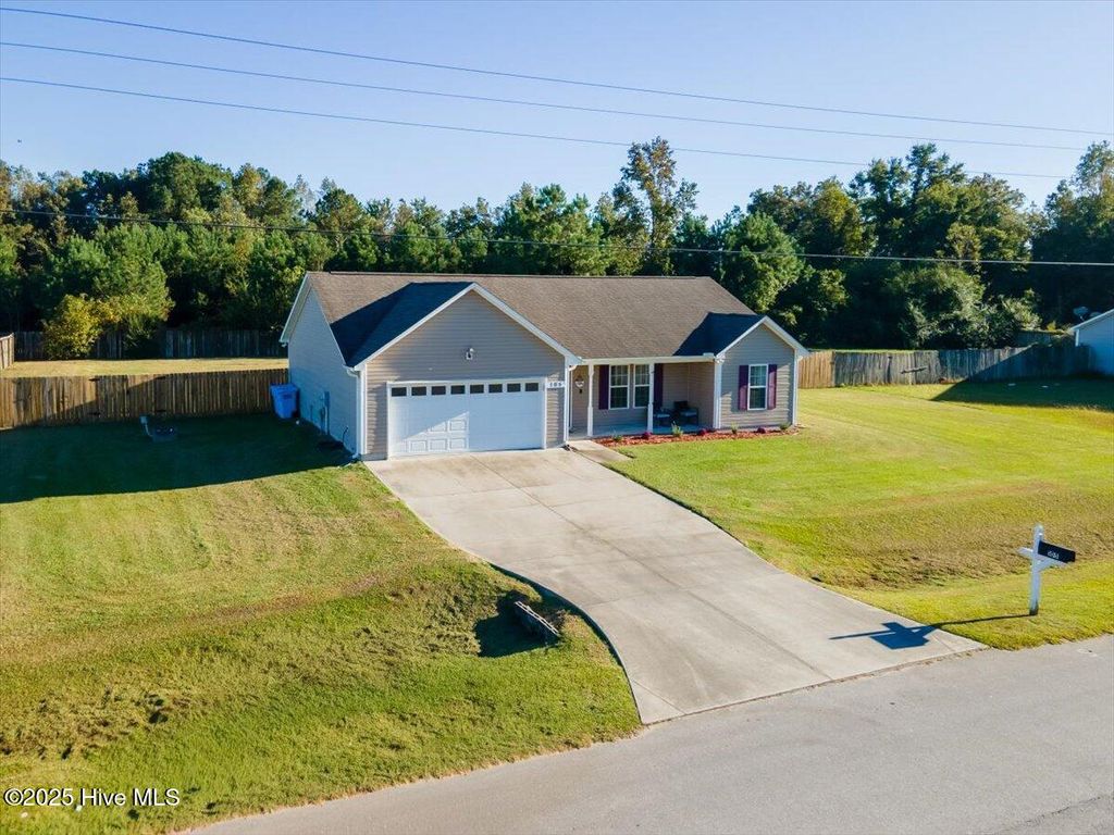 Photo of 105 Farmgate Drive, Richlands, NC 28574 (MLS # 100537077)