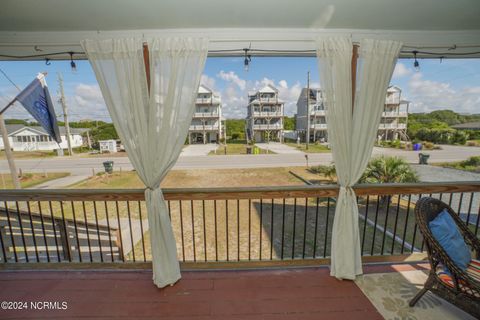 A home in North Topsail Beach