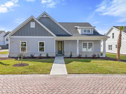 A home in Shallotte