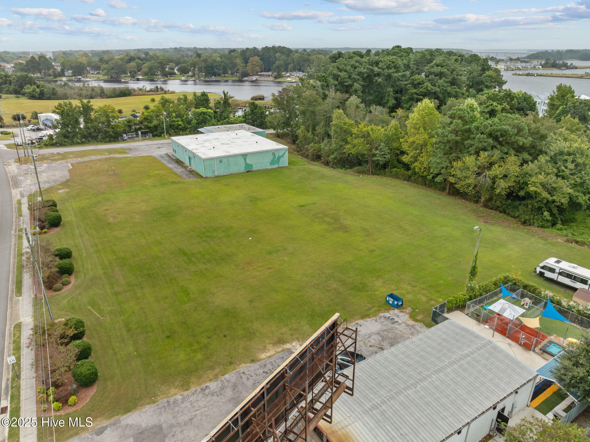 201-205 Old Bridge Street