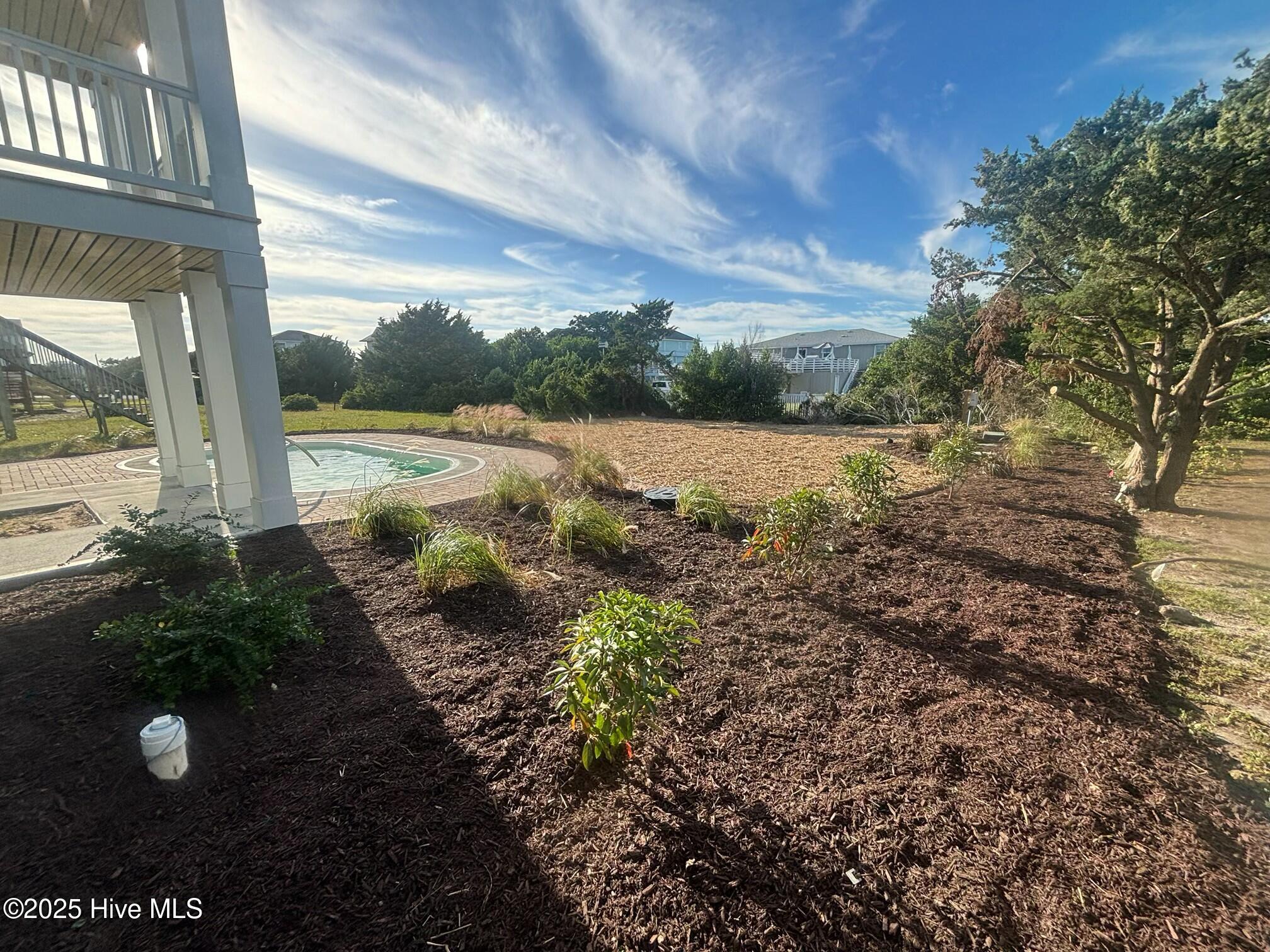 408 S Anderson Boulevard . .