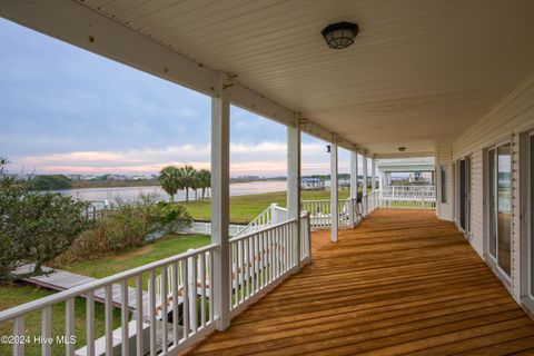 A home in Sneads Ferry