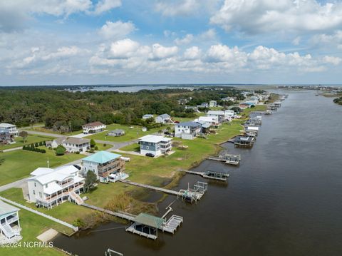 A home in Sneads Ferry