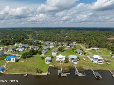 A home in Sneads Ferry