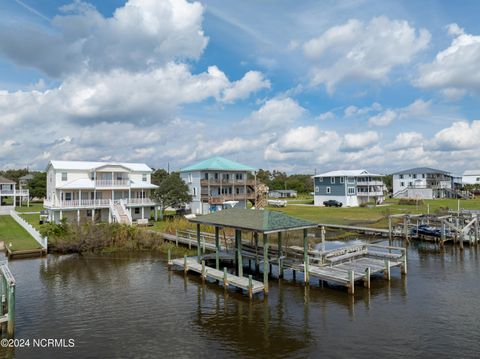 A home in Sneads Ferry