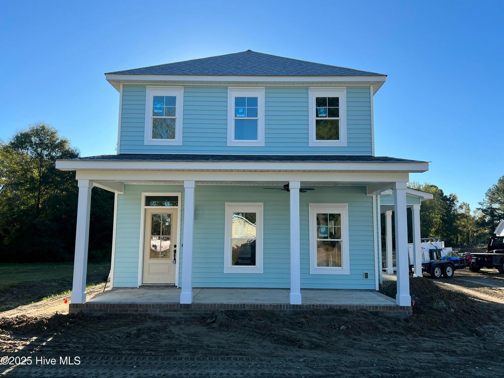 Photo of 101 Pearce Street, Princeton, NC 27569 (MLS # 100529065)