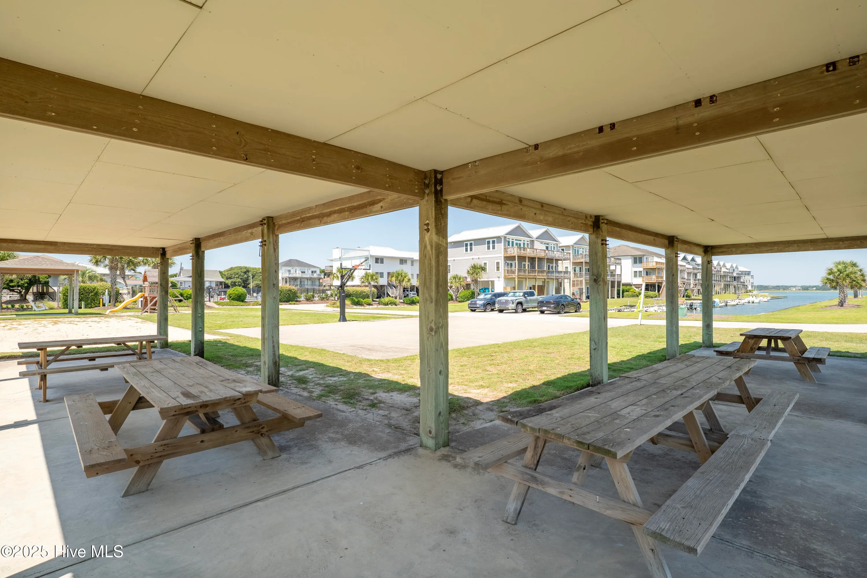 Topsail Beach, North Carolina 28445, United States, 3 Bedrooms Bedrooms, ,3 BathroomsBathrooms,Residential,Active,184191