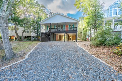 A home in Oak Island