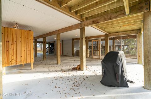 A home in Oak Island