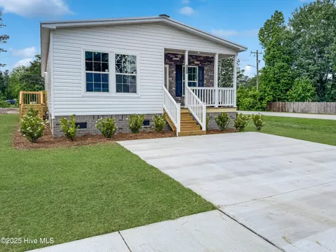 MLS: 100506582