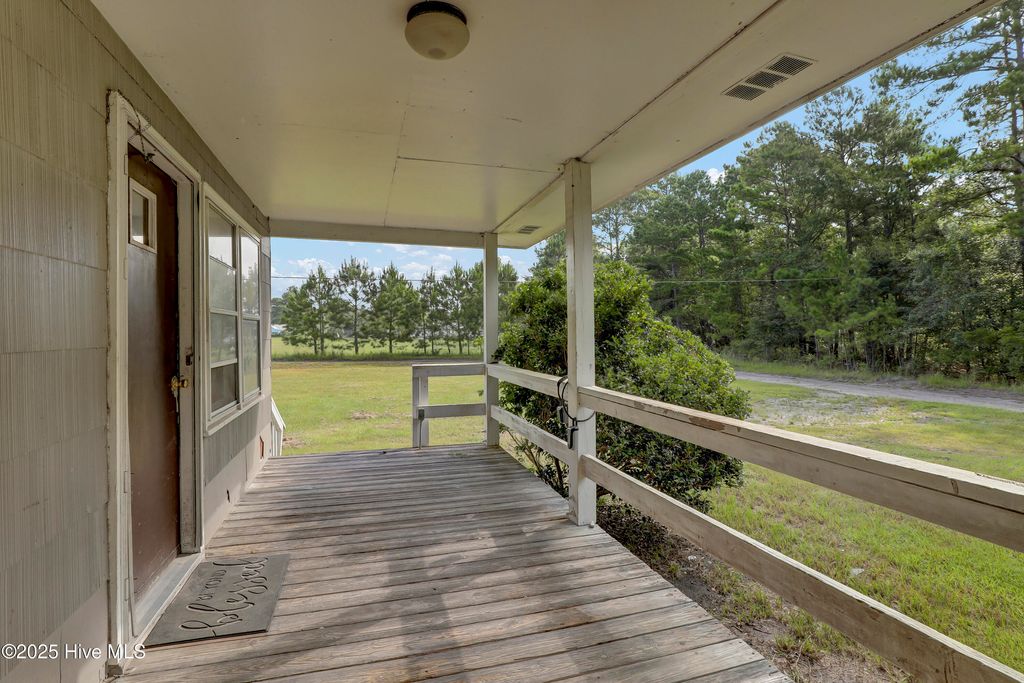 Photo of 270 Demps Road, Hampstead, NC 28443 (MLS # 100524666)