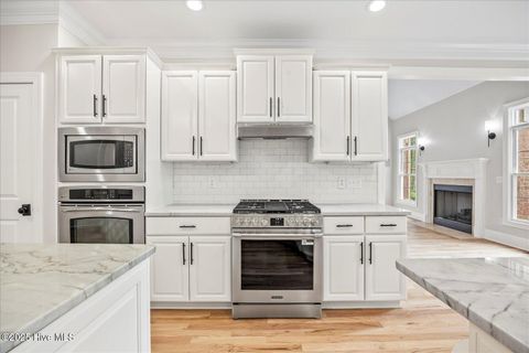 Tiny photo for 203 Hatteras Court, Hampstead, NC 28443 (MLS # 100536137)