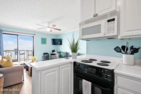 A home in North Topsail Beach