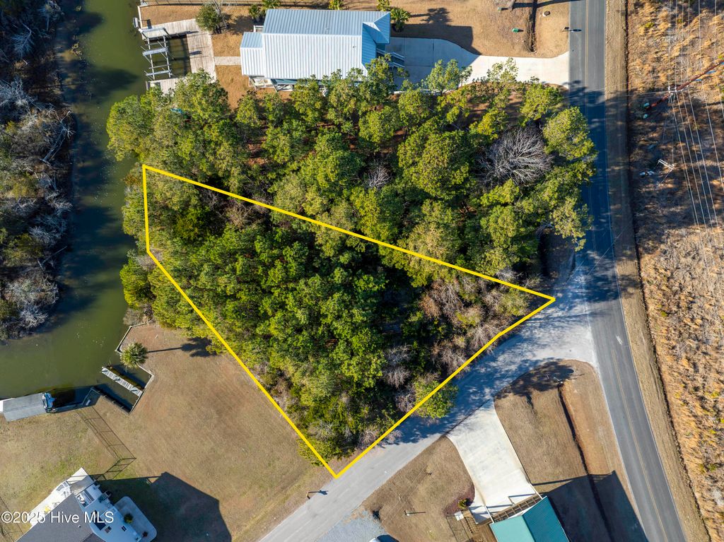 Photo of 100 Singleton Street, Sneads Ferry, NC 28460 (MLS # 100487426)
