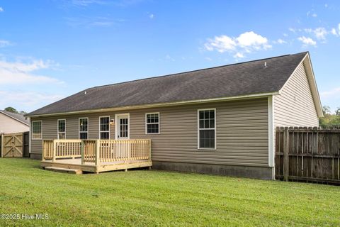 Tiny photo for 309 Otter Creek Court, Richlands, NC 28574 (MLS # 100535453)