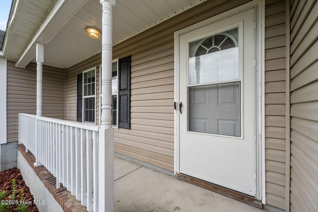 Photo of 309 Otter Creek Court, Richlands, NC 28574 (MLS # 100535453)