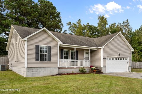 Tiny photo for 309 Otter Creek Court, Richlands, NC 28574 (MLS # 100535453)