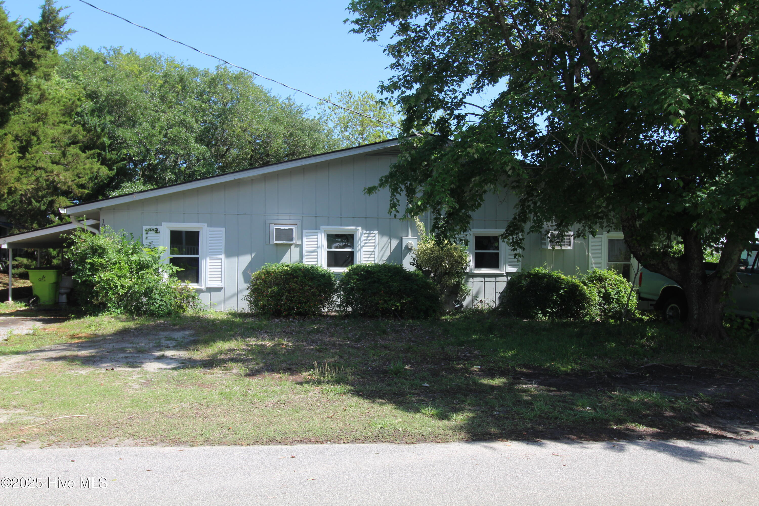 Listing image 1