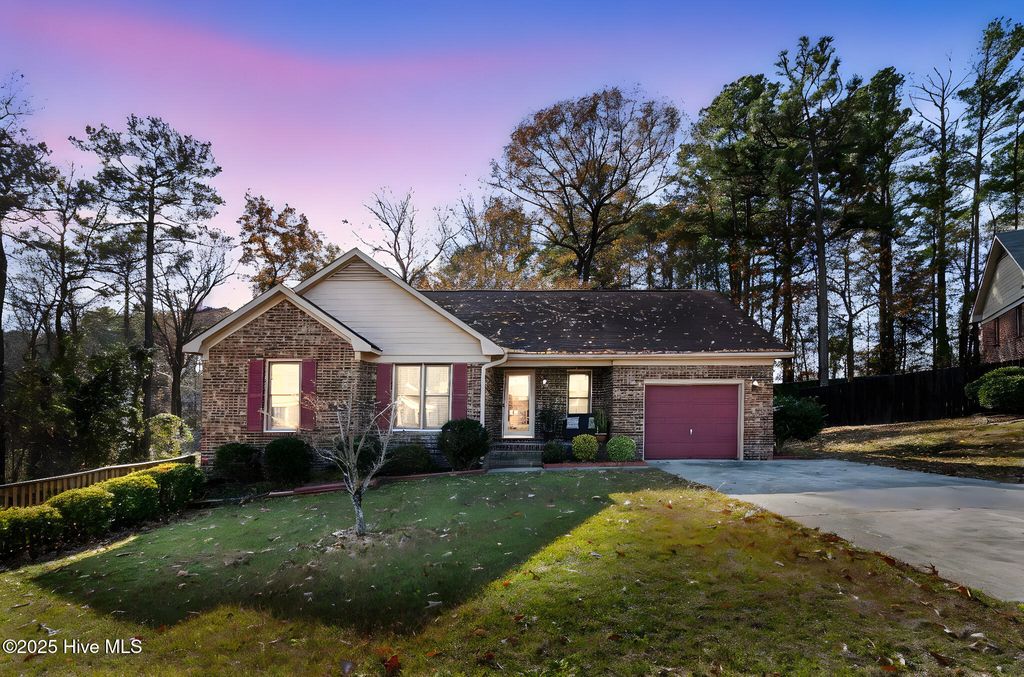 Photo of 5004 Summer Ridge Road, Fayetteville, NC 28303 (MLS # 100543332)