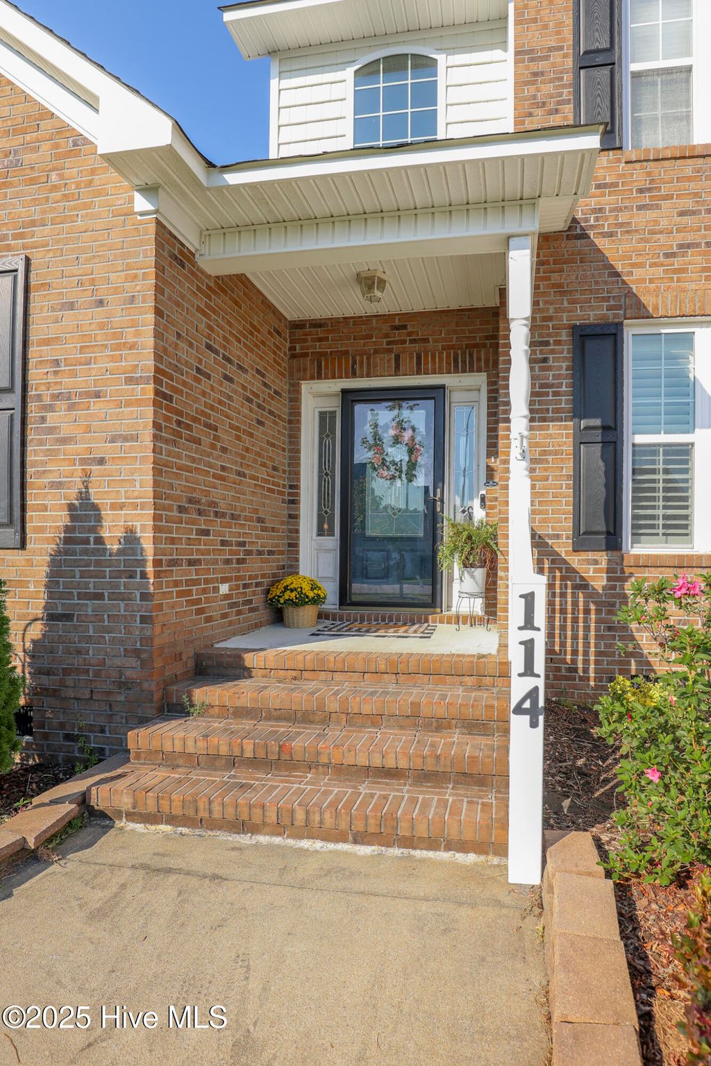 Photo of 114 Hills Lorough Loop, Jacksonville, NC 28546 (MLS # 100529707)
