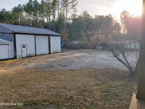 A home in Lake Waccamaw