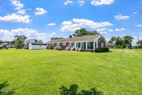 A home in Elizabeth City