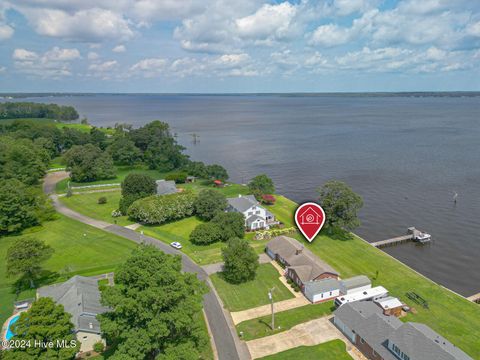 A home in Elizabeth City