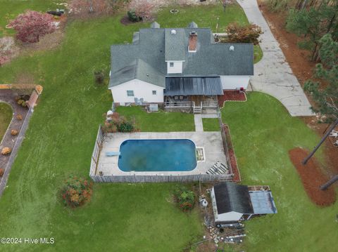 A home in Laurinburg