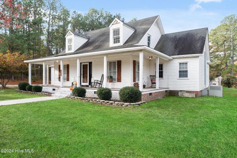 A home in Laurinburg