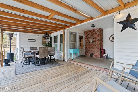 A home in Laurinburg