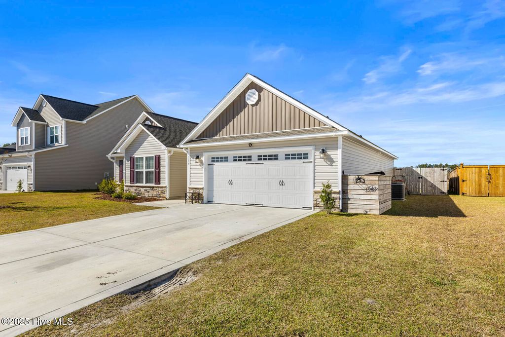 Photo of 384 Water Wagon Trail, Jacksonville, NC 28546 (MLS # 100540857)