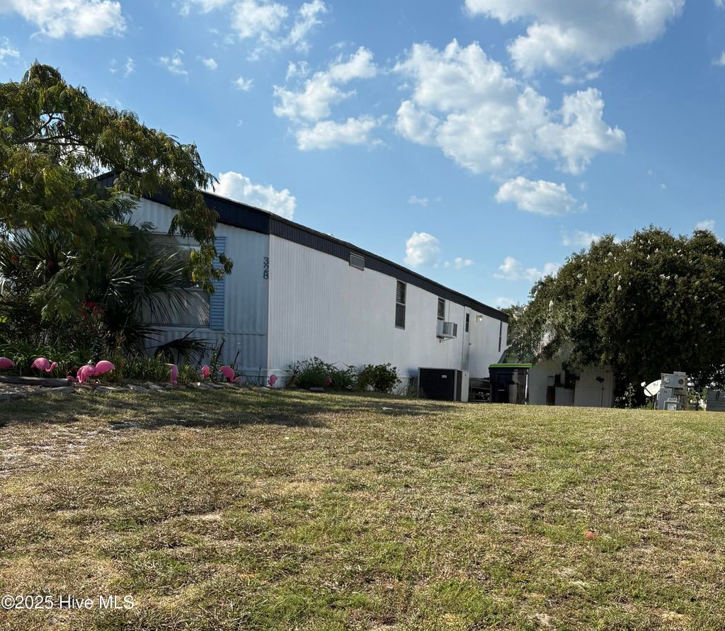 Photo of 328 Blue Goose Lane, Newport, NC 28570 (MLS # 100532995)