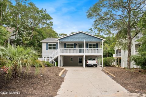 A home in Oak Island