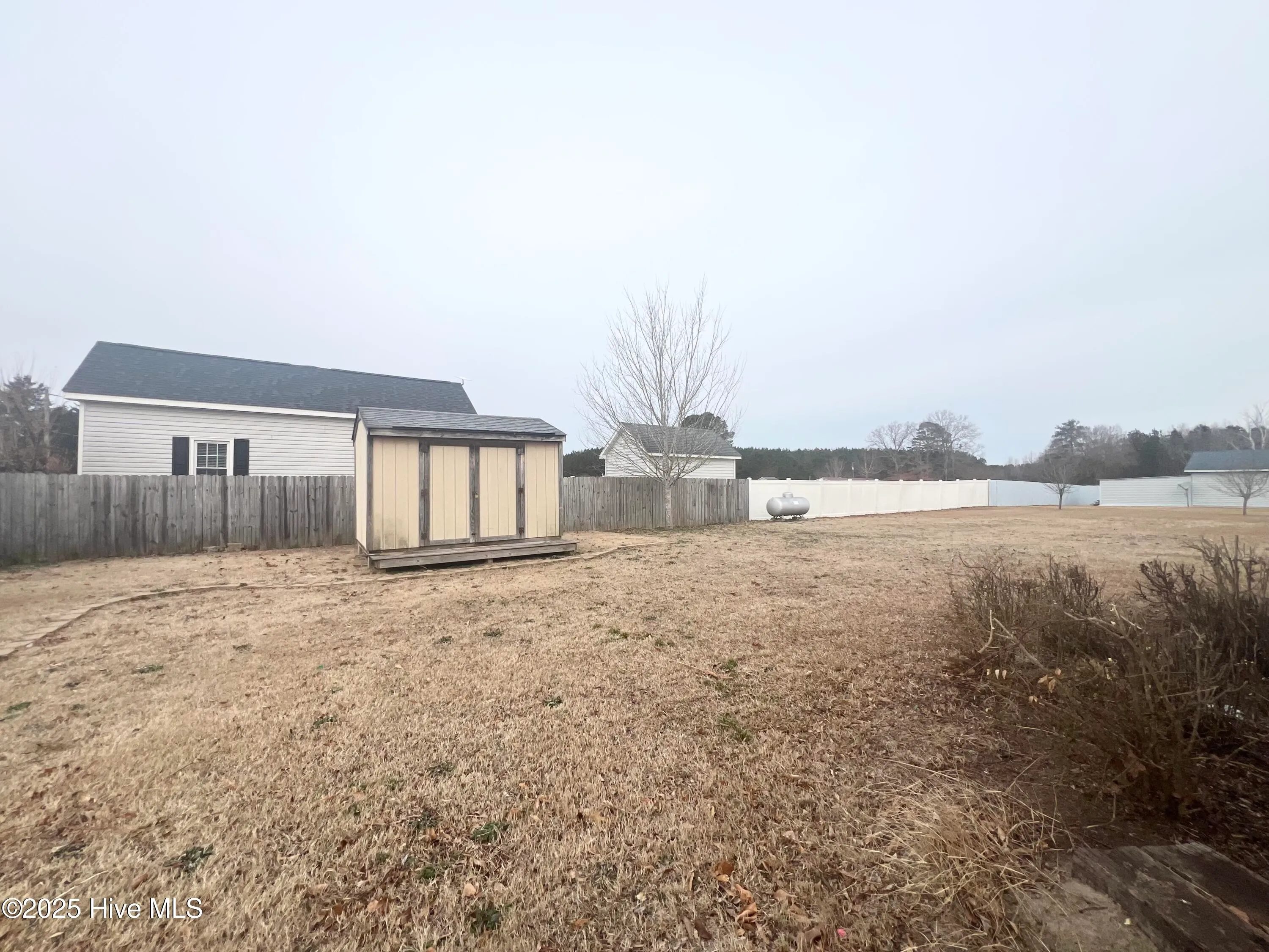 Tarboro, North Carolina 27886, United States, 2 Bedrooms Bedrooms, ,2 BathroomsBathrooms,Residential,Pending,131557