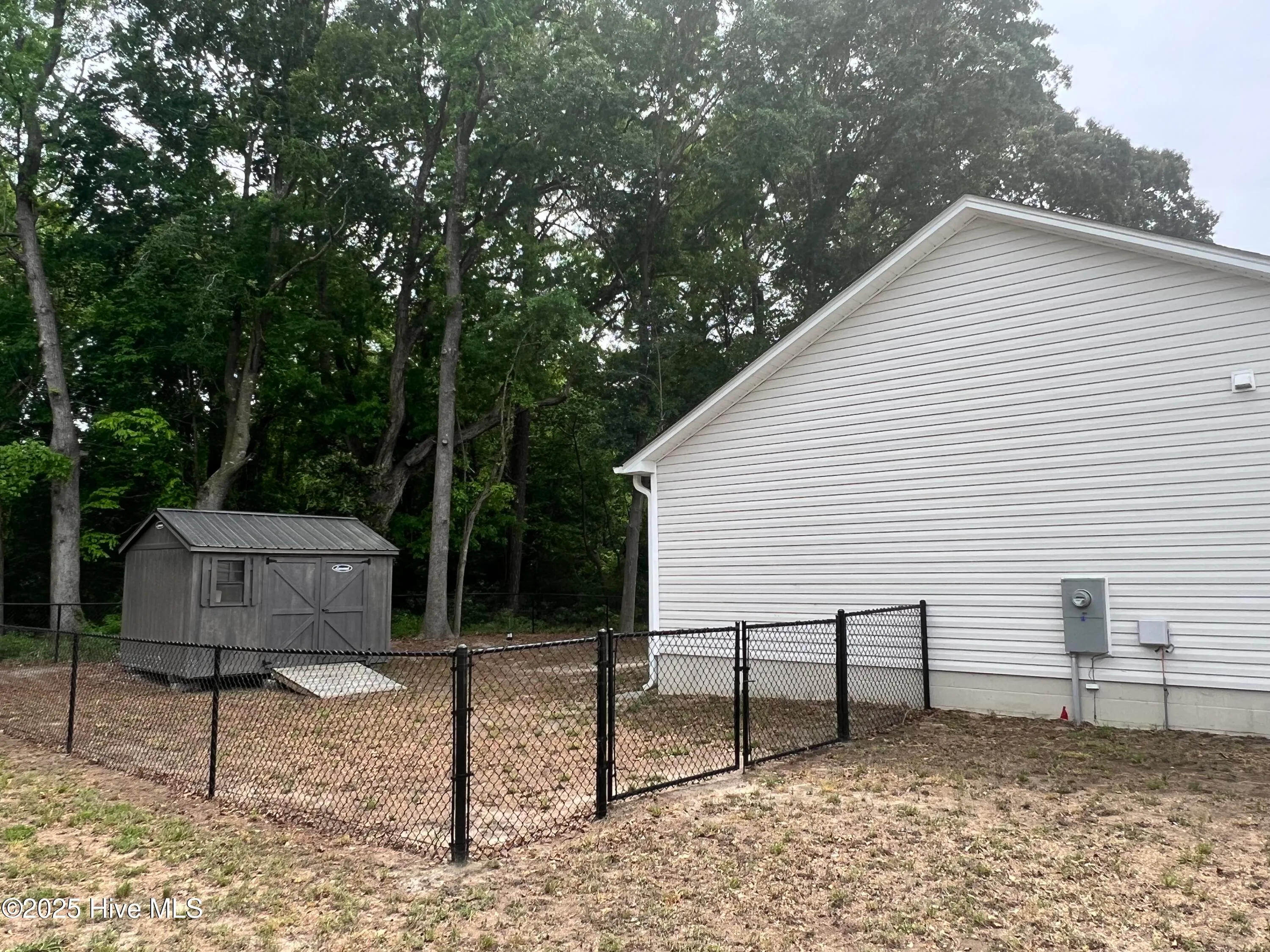 Goldsboro, North Carolina 27530, United States, 3 Bedrooms Bedrooms, ,2 BathroomsBathrooms,Residential,Active,119470